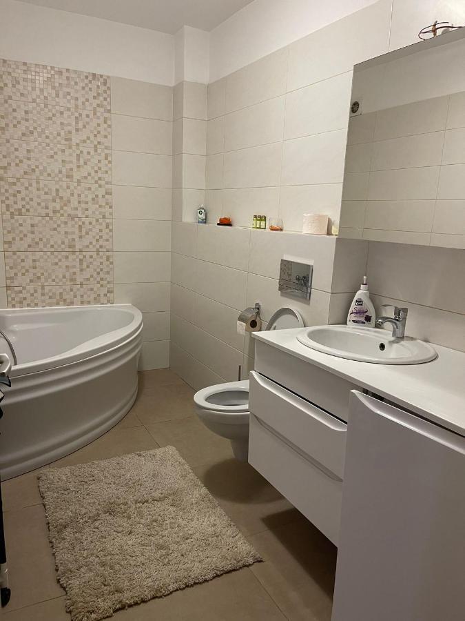 Yamaluxe Apartments - Home-Like Apartment Cluj-Napoca Esterno foto